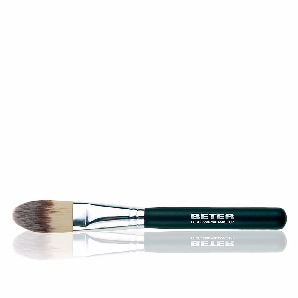 Beter Professional Makeup Brush Liquid Makeup 17 Cm